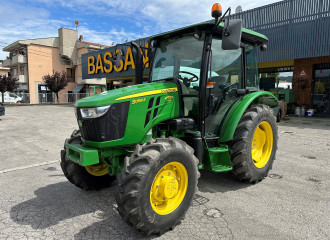 JOHN DEERE 5058 E